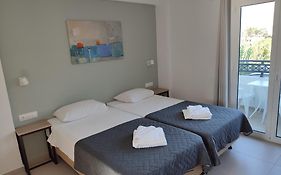 Kostas Apartments